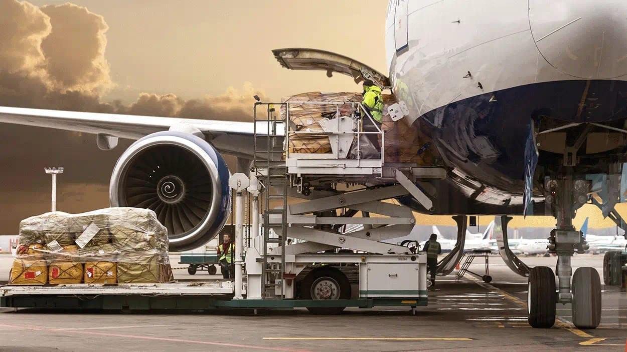 Avion cargo – Transport Aérien SOFRETMA